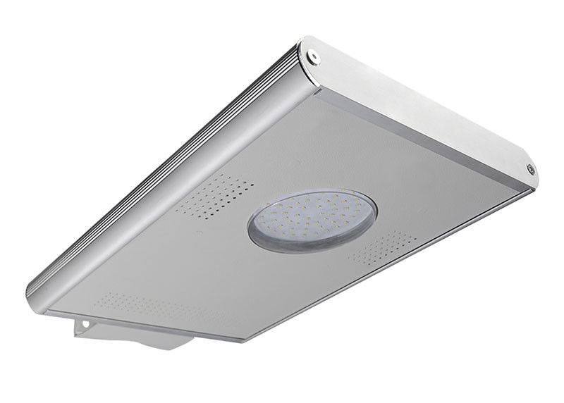 10W / 15W All In One Solar Street Light With Built In LiFePO4 Battery Solar Controller