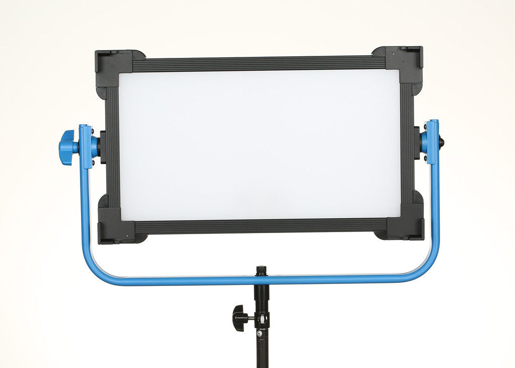 Ultral Bright 120W LED Scene Lights Alluminum Housing Bi - Color TLCI ≥96