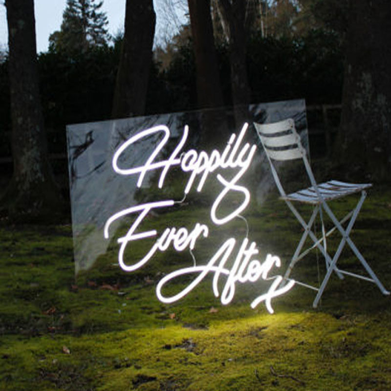 Battery Powered Outdoor Neon Bar Signs Multi Color Changing LED Pub Signs