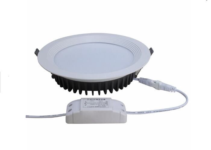 9W Indoor LED Ceiling Downlights Recessed Mounted 900LM 6000K 3 - 5 Years Warranty